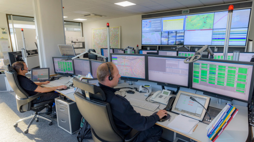 Haupteinsatzzentrale der Berufsfeuerwehr Saarbrücken Haupteinsatzzentrale der Berufsfeuerwehr Saarbrücken