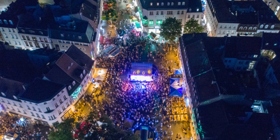 Impressionen vom Altstadtfest 2019, Samstag Impressionen vom Altstadtfest 2019, Samstag (Foto: Becker und Bredel)