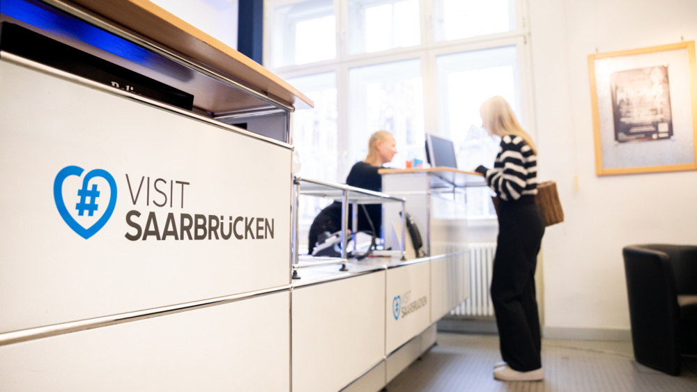 Tourist Info im Rathaus St. Johann Tourist Info im Rathaus St. Johann