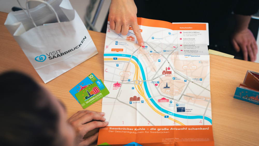 Tourist Info im Rathaus St. Johann Tourist Info im Rathaus St. Johann